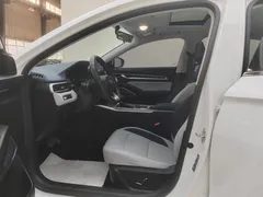 2022 Geely Emgrand 4th Gen 1.5L CVT Flagship, белый — фото 5