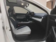 2022 Geely Emgrand 4th Gen 1.5L CVT Flagship, белый — фото 21