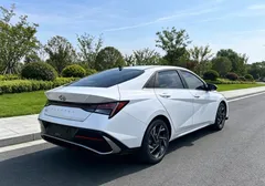 2023 Hyundai Elantra 1.5L CVT GLX Elite, белый — фото 4