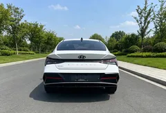 2023 Hyundai Elantra 1.5L CVT GLX Elite, белый — фото 5
