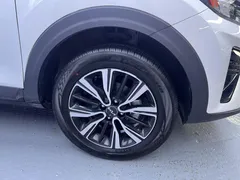 2021 Kia Yipao 1.4L CVT Sunroof, белый — фото 13