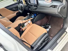 2022 Lexus ES 200 Luxury, белый — фото 4
