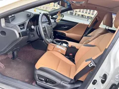 2022 Lexus ES 200 Luxury, белый — фото 7