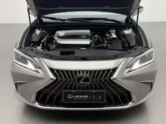 2021 Lexus ES 200 Excellence — фото 3