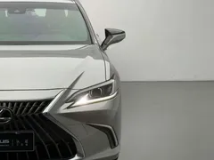 2021 Lexus ES 200 Excellence — фото 14
