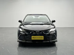 2022 Toyota Camry 2.5G Luxury, чёрный — фото 2
