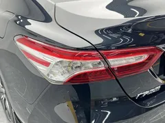 2022 Toyota Camry 2.5G Luxury, чёрный — фото 19