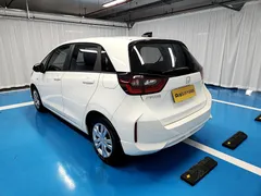 2021 Honda Fit 1.5L CVT, белый — фото 5
