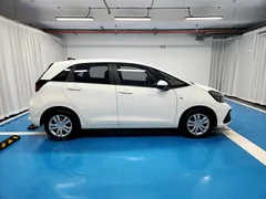2021 Honda Fit 1.5L CVT, белый — фото 8