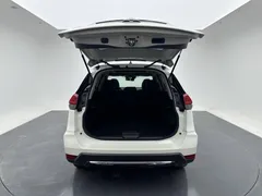 2022 Nissan X-Trail 2.0L 2WD Premium, белый — фото 15