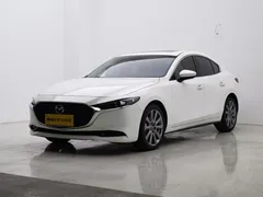 2023 Mazda Mazda3 2.0L AT, белый — фото 1