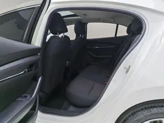 2023 Mazda Mazda3 2.0L AT, белый — фото 13