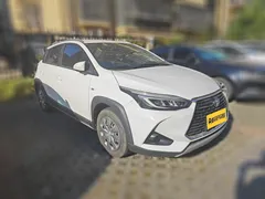 2022 Toyota Yaris L Zhixuan X 1.5L CVT Leading Plus, белый — фото 3