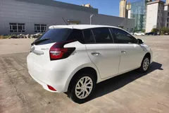 2022 Toyota Vios FS 1.5L CVT 20th Anniversary, белый — фото 9