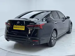 2022 Nissan Teana 2.0L XL-TLS, чёрный — фото 7