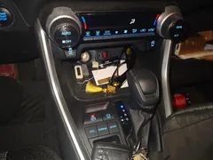 2021 Toyota RAV4 2.0L CVT 2WD Fashion, белый — фото 9