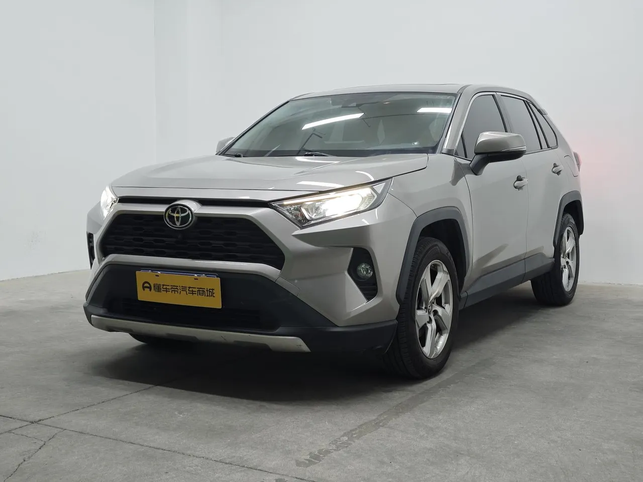 2022 Toyota RAV4 2.0L CVT 2WD Fashion