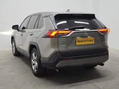 2022 Toyota RAV4 2.0L CVT 2WD Fashion — фото 5