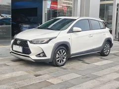 2022 Toyota Yaris L Zhixuan X 1.5L CVT Luxury Plus, белый — фото 14