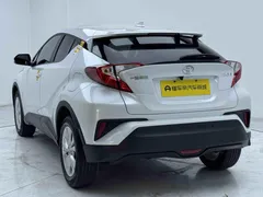 2021 Toyota IZOA 2.0L Yixing Edition, белый — фото 5