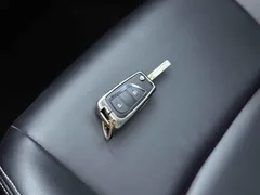 2021 Toyota IZOA 2.0L Yixing Edition, белый — фото 18