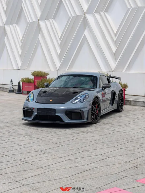 2022 Porsche 718 Cayman GT4 RS 4.0L