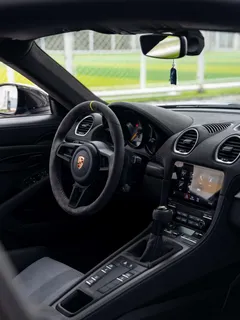 2022 Porsche 718 Cayman GT4 RS 4.0L — фото 10