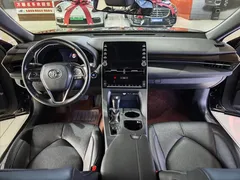2022 Toyota Avalon 2.0L Luxury, чёрный — фото 13