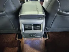 2022 Toyota Avalon 2.0L Luxury, чёрный — фото 14