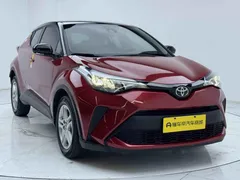 2021 Toyota C-HR 2.0L Comfort — фото 3