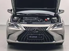 2021 Lexus ES 200 Excellence — фото 3