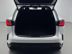 2022 Lexus NX 260 2WD, белый — фото 13