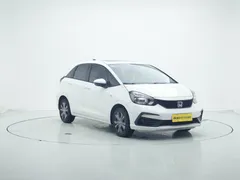 2022 Honda Fit 1.5L CVT Sunroof, белый — фото 3