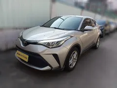 2021 Toyota C-HR 2.0L Comfort — фото 1