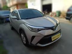 2021 Toyota C-HR 2.0L Comfort — фото 3