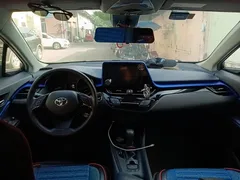 2021 Toyota C-HR 2.0L Comfort — фото 5