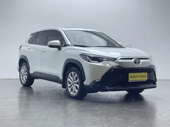 2022 Toyota Frontlander 2.0L CVT Leading, белый — фото 3