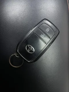 2022 Toyota Frontlander 2.0L CVT Leading, белый — фото 18