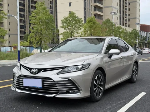 2023 Toyota Camry 2.0G Luxury