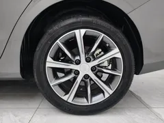 2023 Geely Emgrand 4th Gen 1.5L CVT Premium Champion — фото 15
