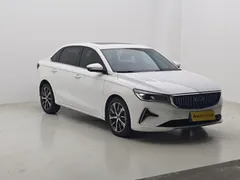 2022 Geely Emgrand 4th Gen 1.5L CVT Premium, белый — фото 3
