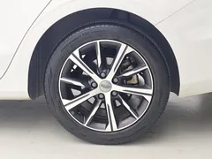 2022 Geely Emgrand 4th Gen 1.5L CVT Premium, белый — фото 16