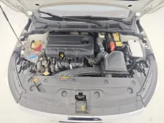 2022 Geely Emgrand 4th Gen 1.5L CVT Premium, белый — фото 17