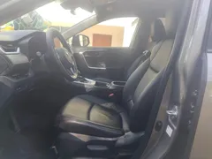 2023 Toyota RAV4 2.0L CVT 2WD — фото 10