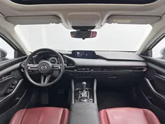 2023 Mazda Mazda3 2.0L AT, белый — фото 9