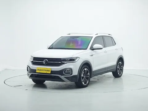 2021 Volkswagen Tacqua 1.5L AT
