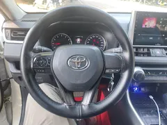 2022 Toyota Wildlander 2.0L 2WD Leading, белый — фото 7