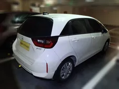 2021 Honda Fit 1.5L CVT, белый — фото 2