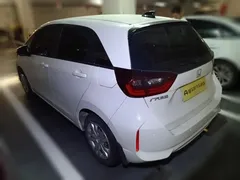 2021 Honda Fit 1.5L CVT, белый — фото 4