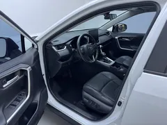 2022 Toyota Wildlander 2.0L 2WD Luxury Plus, белый — фото 12